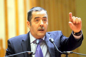 DEZLĂNŢUIRE Cezar Preda: UDMR şi liberalii din Opoziţie vor da JOS acest Guvern